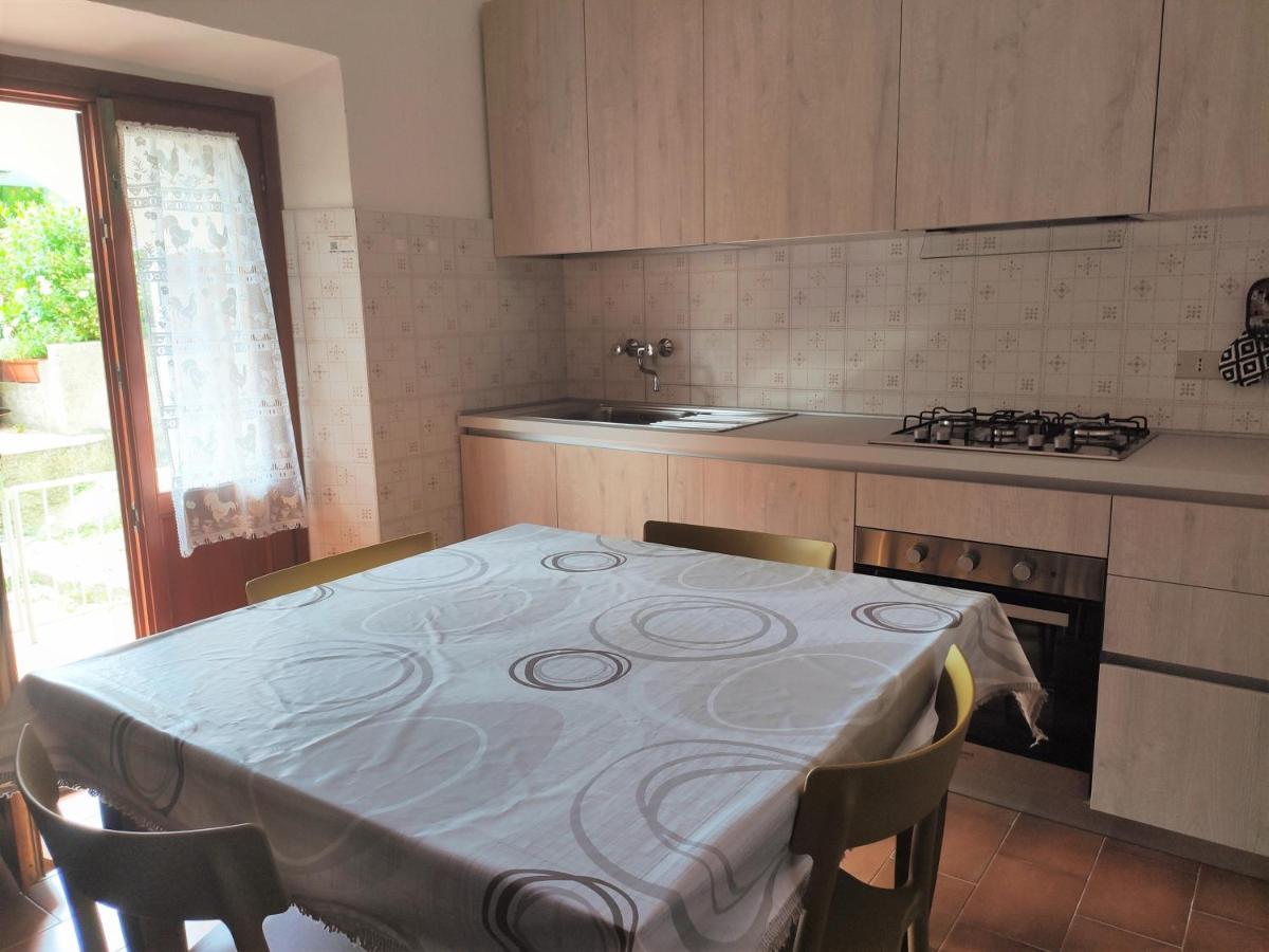 Appartamento Il Girasole โปมอนเต ภายนอก รูปภาพ